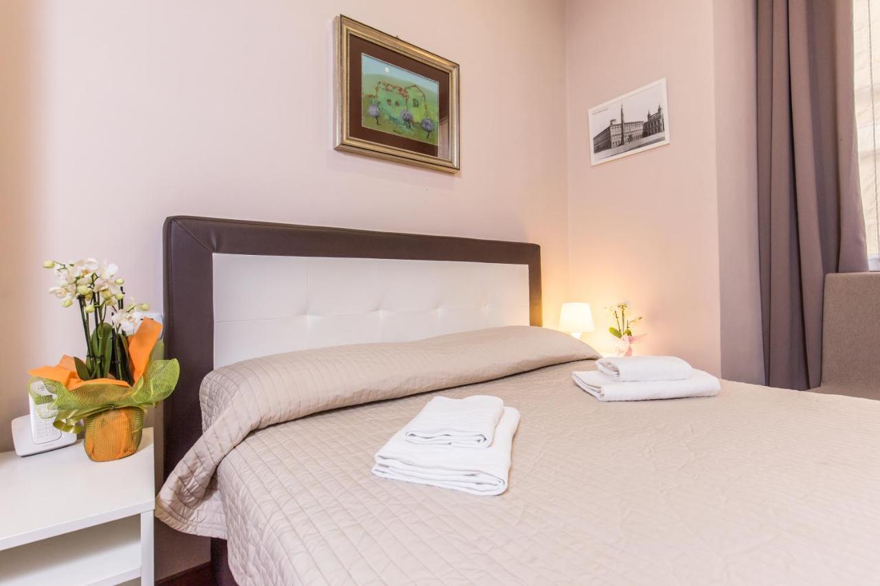Azzurra Rooms Roma Exterior foto